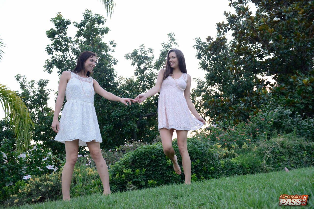 Hot lesbian sex in the garden