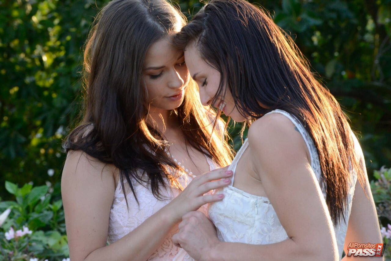 Hot lesbian sex in the garden