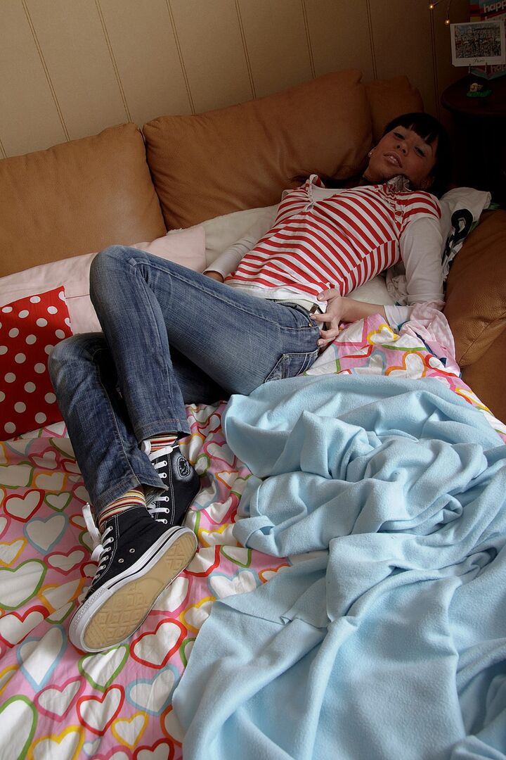 Delicious Teen in Jeans Makes Herself Cream