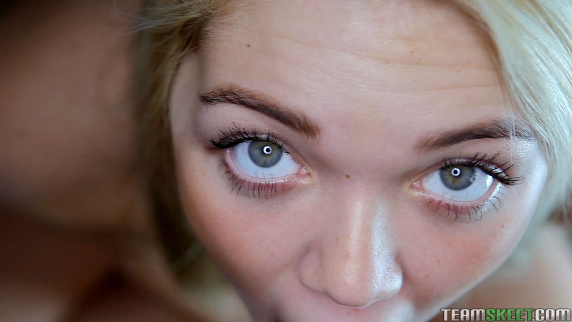 Bright Eyes And Bushy