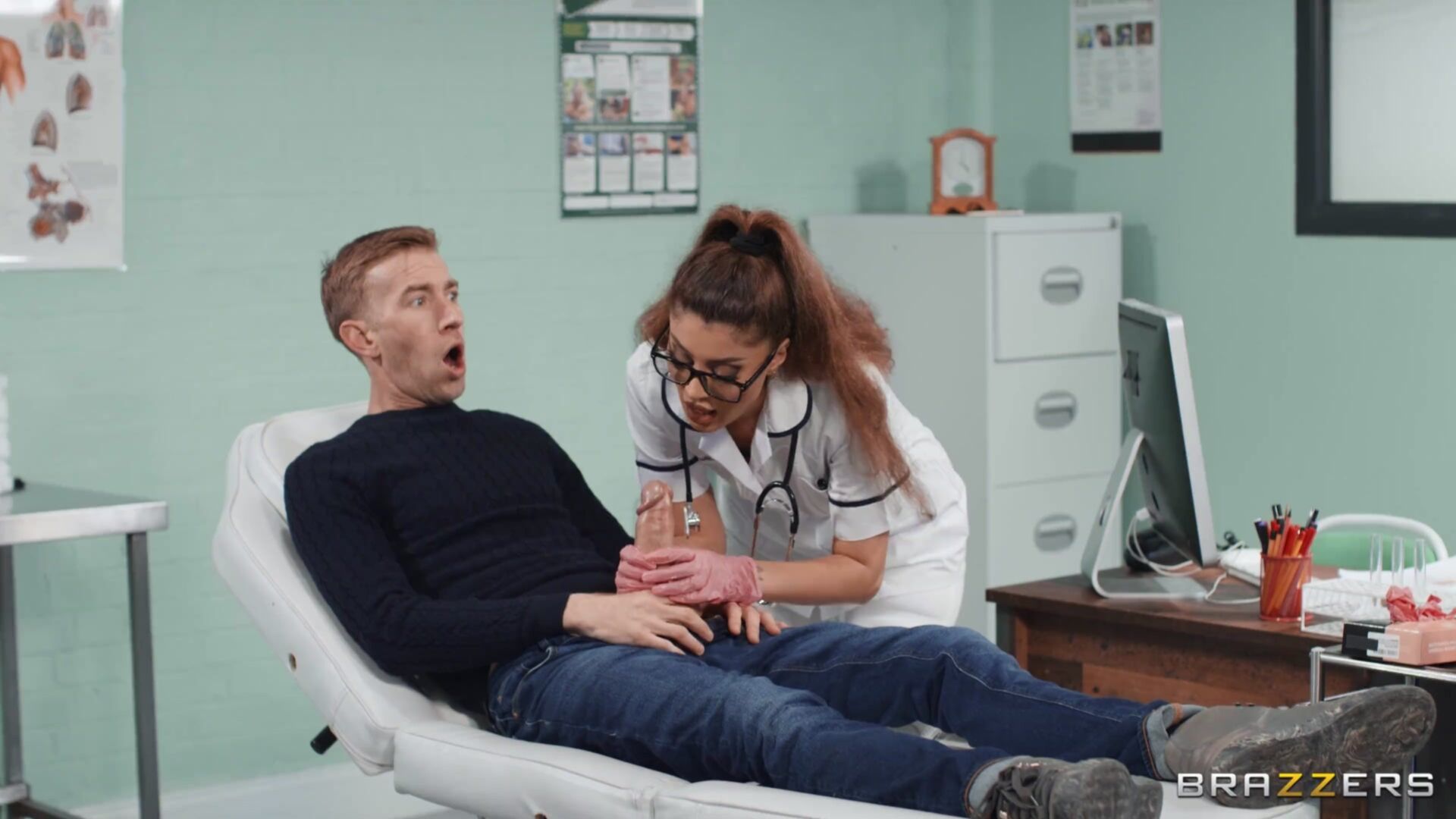 The Deepthroat Doctor Is In
