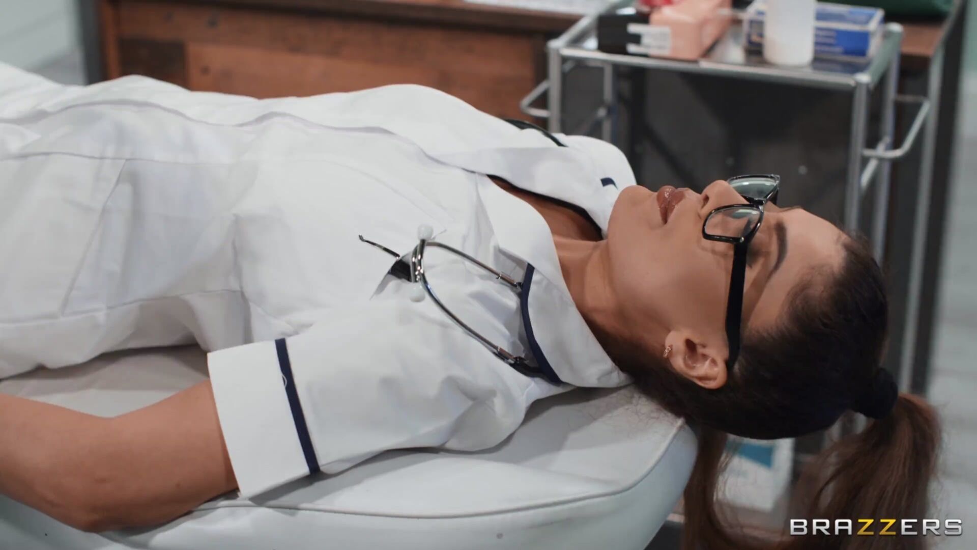The Deepthroat Doctor Is In