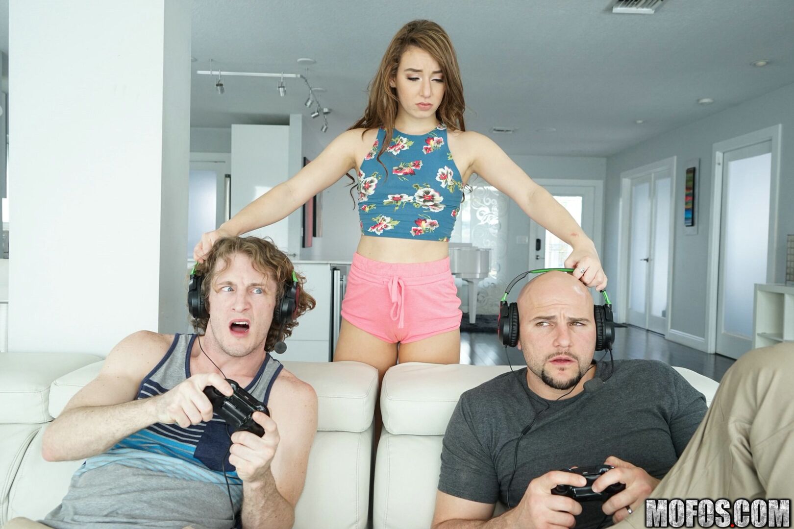A Tale Between 2 Dicks