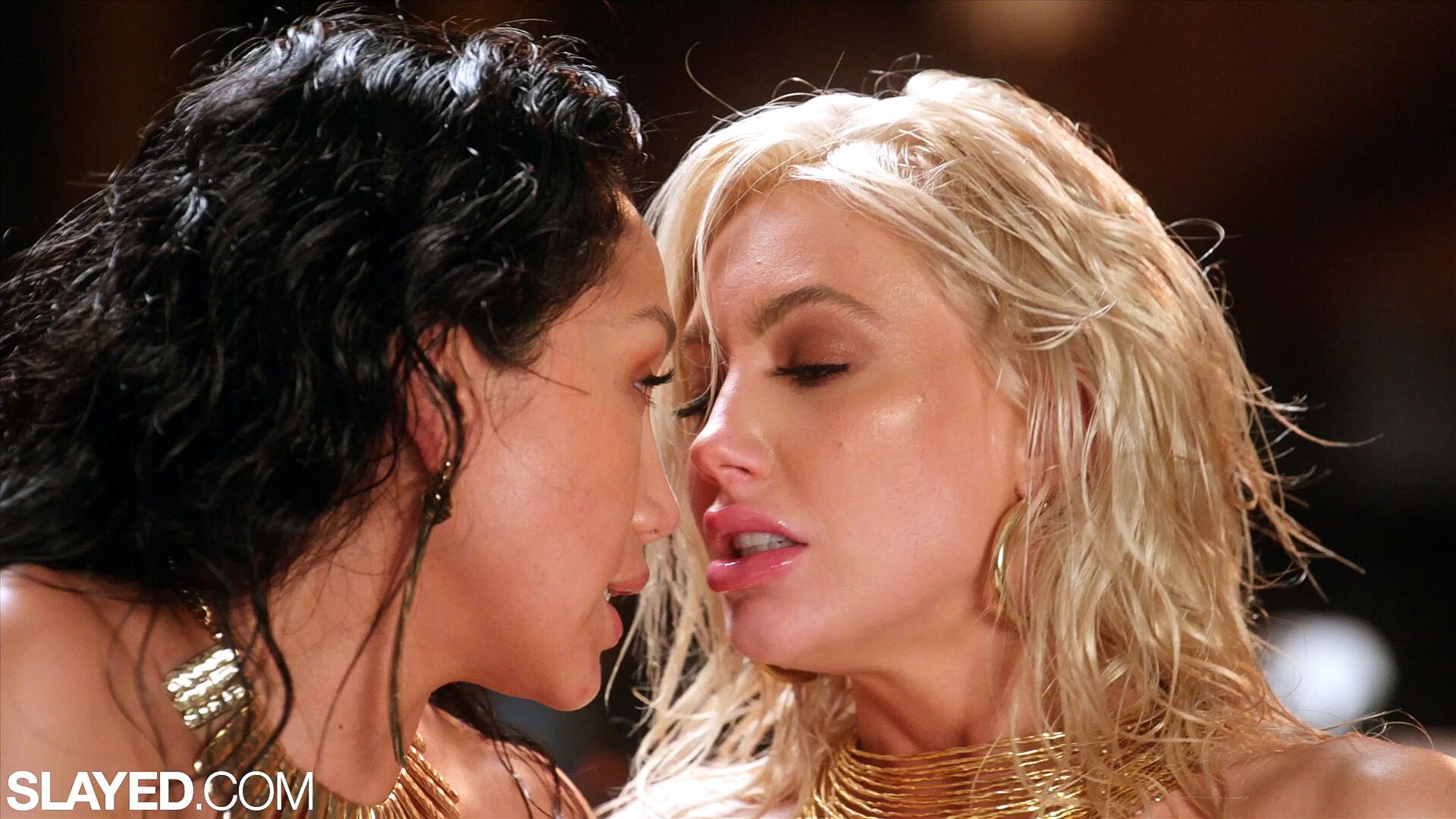 Ivy and Vicki Take Turns Trying to Out Cum Each Other