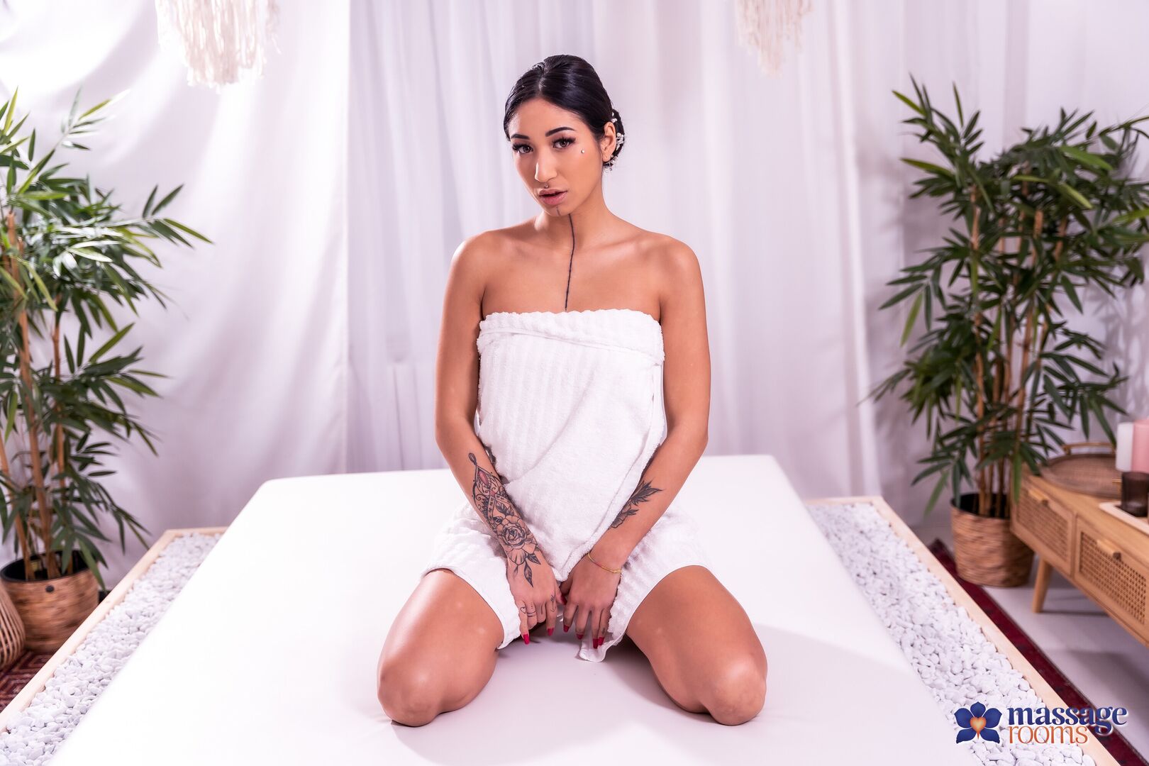 Intimate lust with Italian beauty