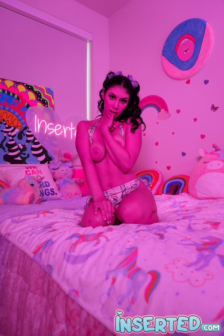 Queenie's Pussy Wants More