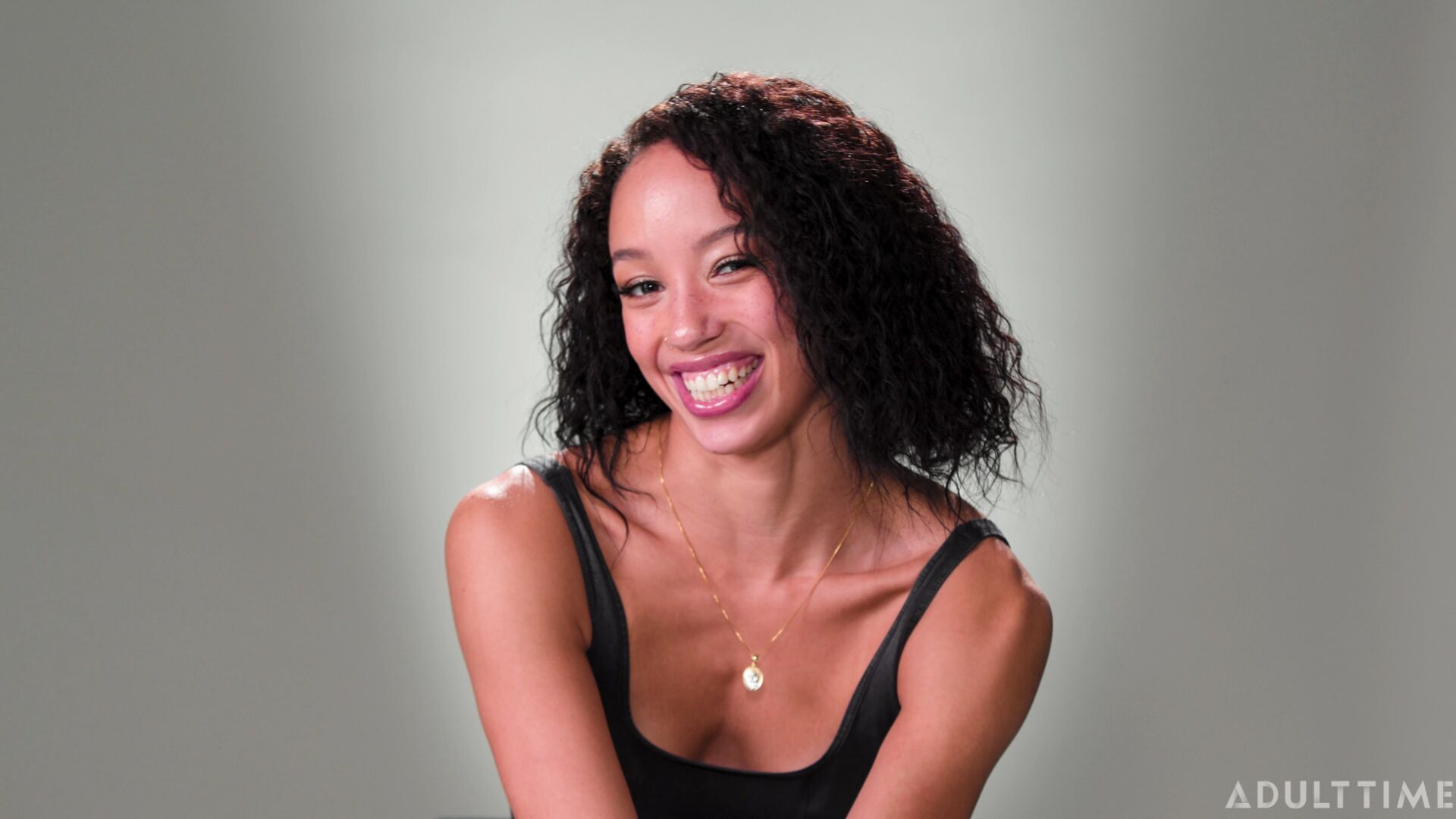 How Women Orgasm - Alexis Tae