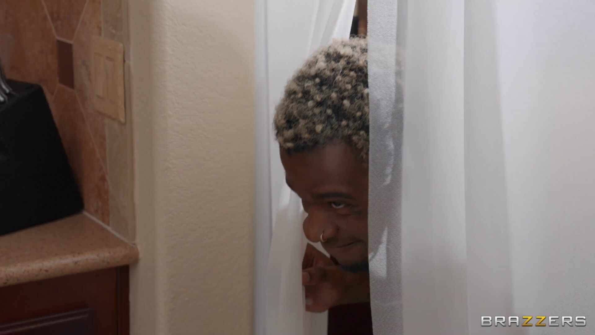 Horny Couple Pranks And Fucks