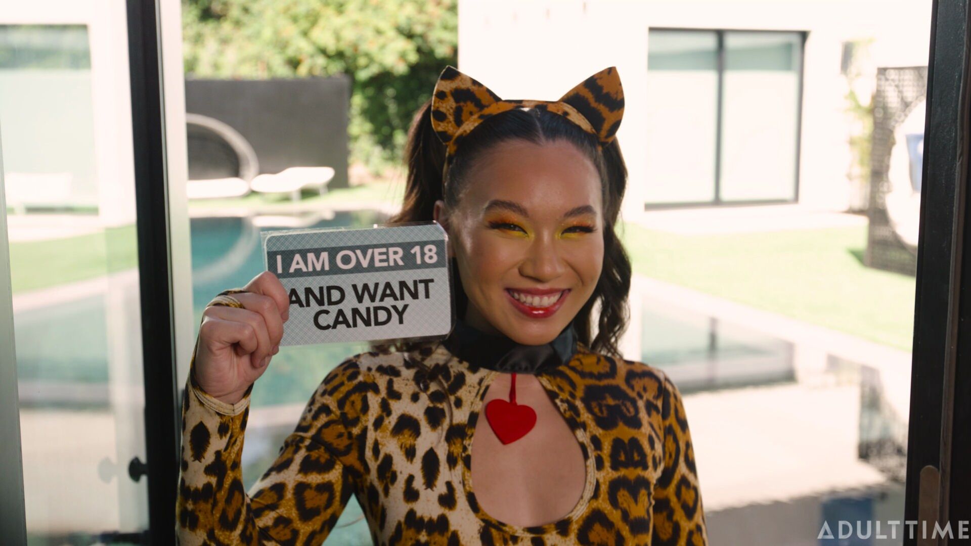Dick or Treat 2410