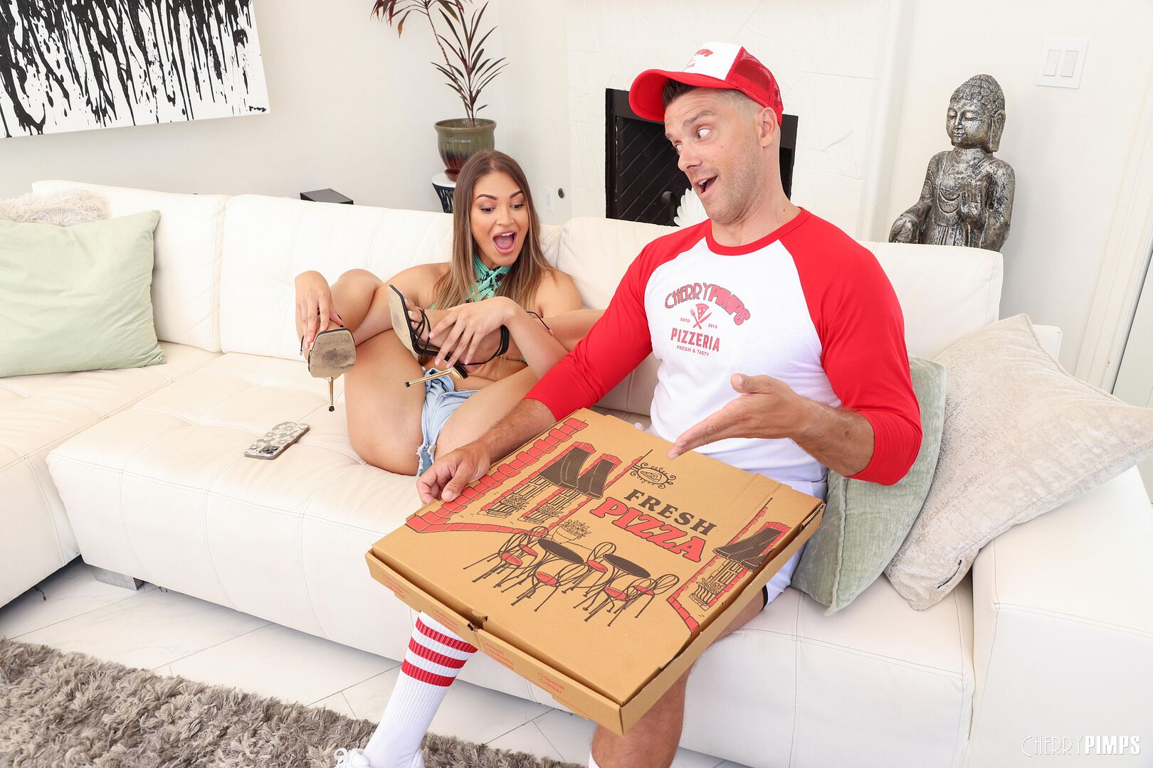 Big Sausage Pizza For You