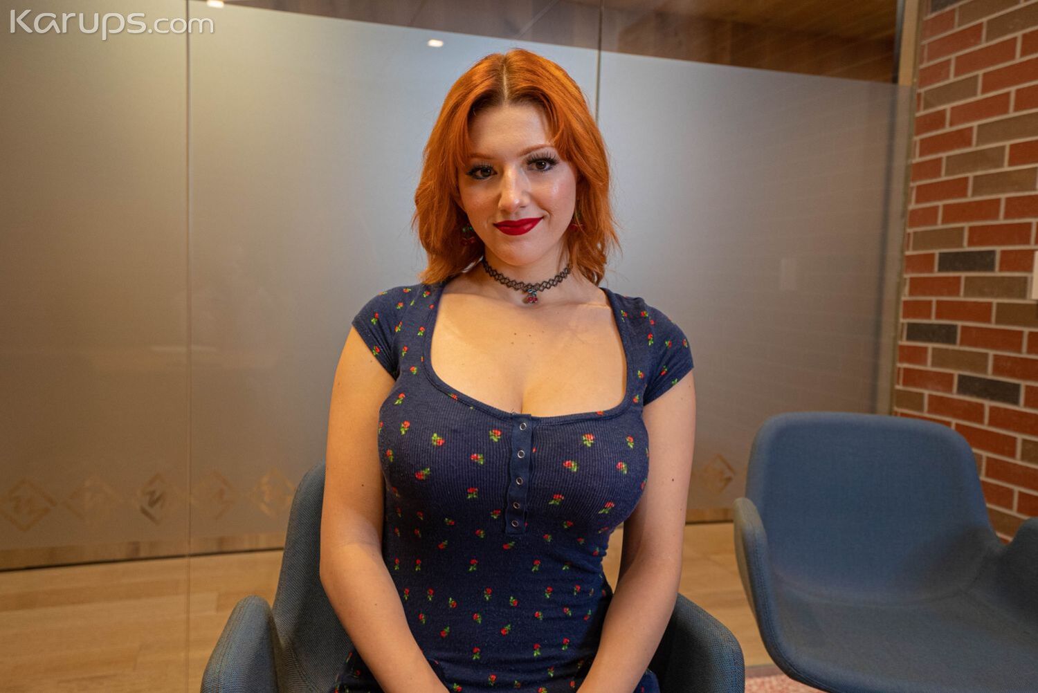 BUSTY BUSINESS