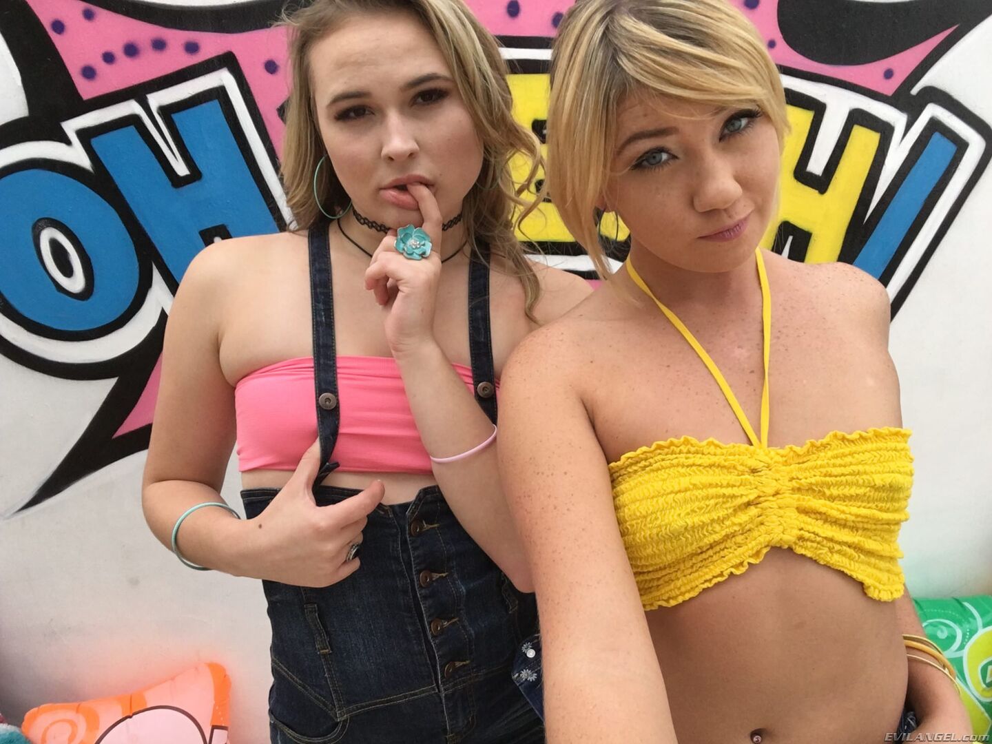 Zelda & Alyssa's Anal Foodstuffs 3-Way