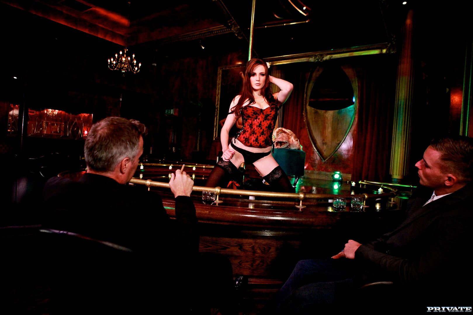 Deep Throat Dancer Samantha Bentley Gives the VIP Treatment