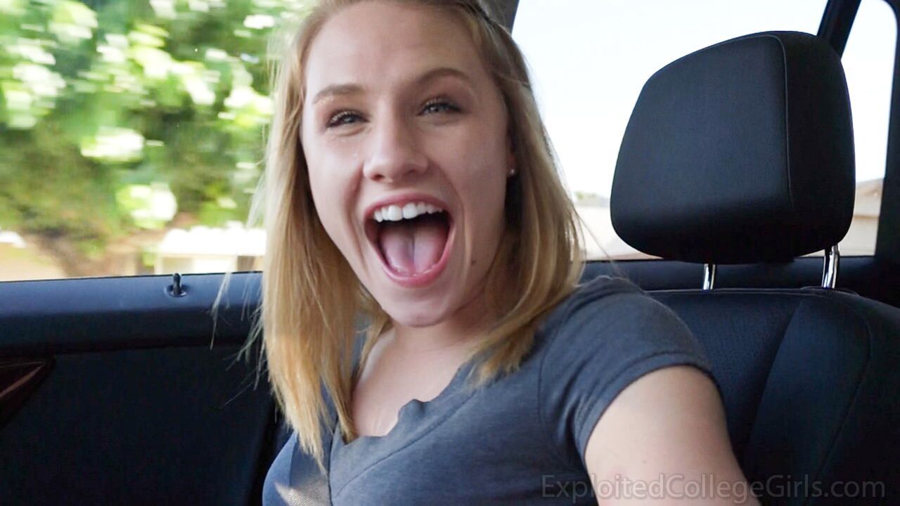 Zoey 247