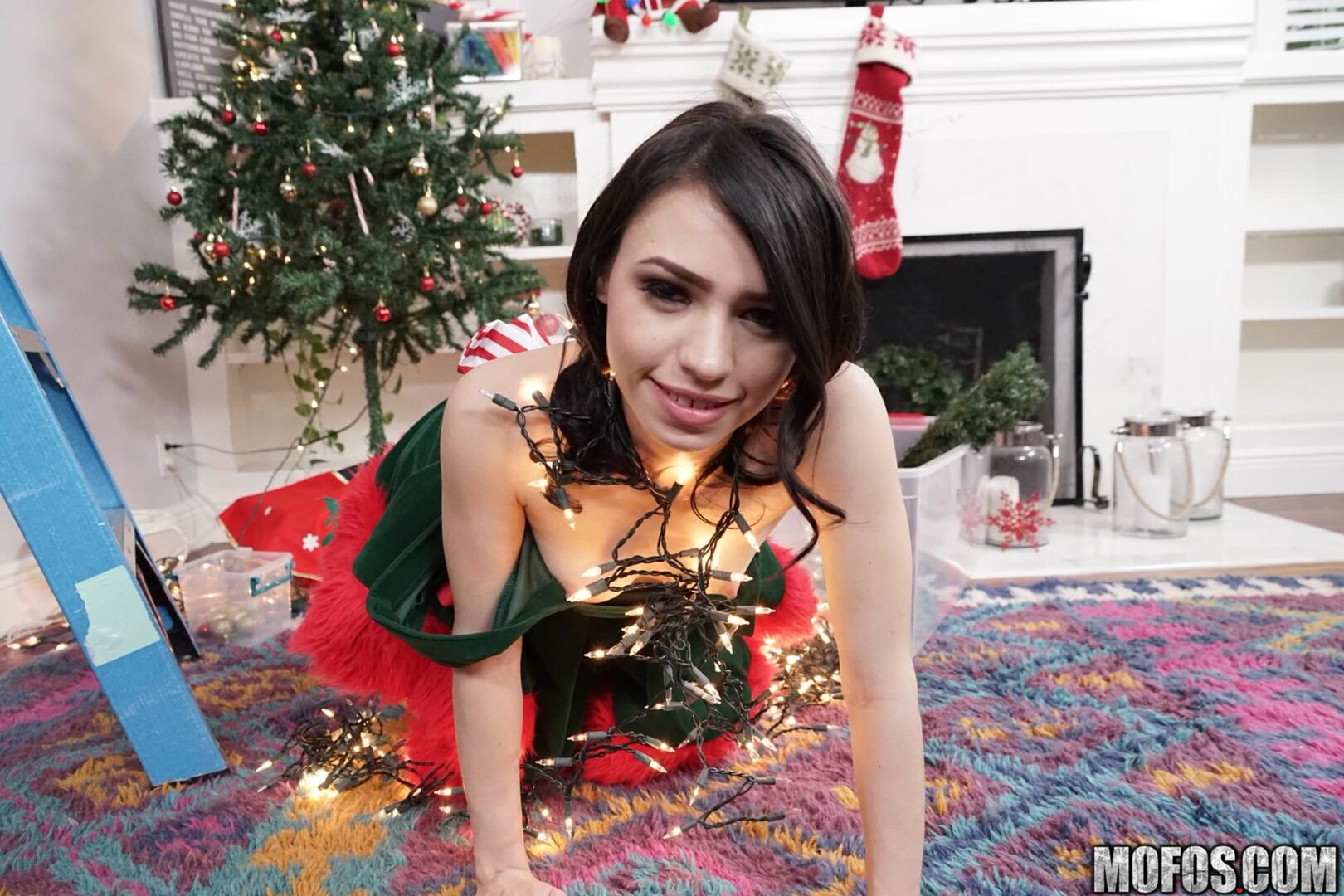 Xmas Sex for Naughty Teen Elf