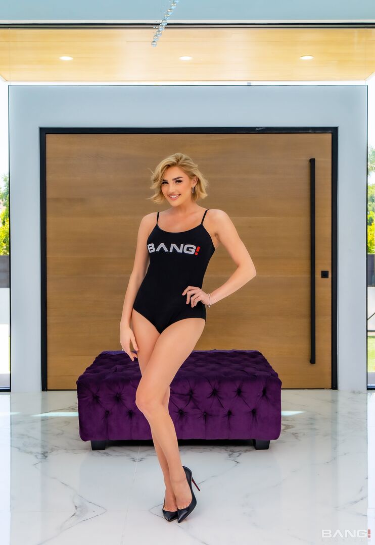 Kenzie Anne Takes a Huge Cock Balls Deep And Loves It