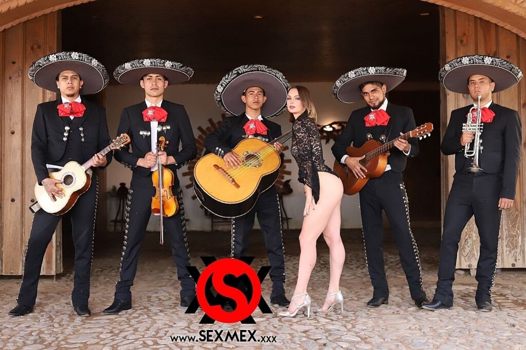 5 DE MAYO - MARIACHI GANGBANG