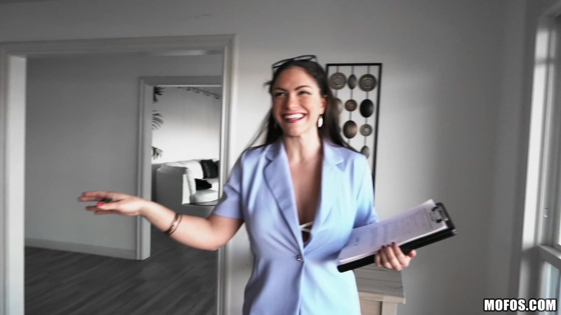 Big Tit Latina Blows Client