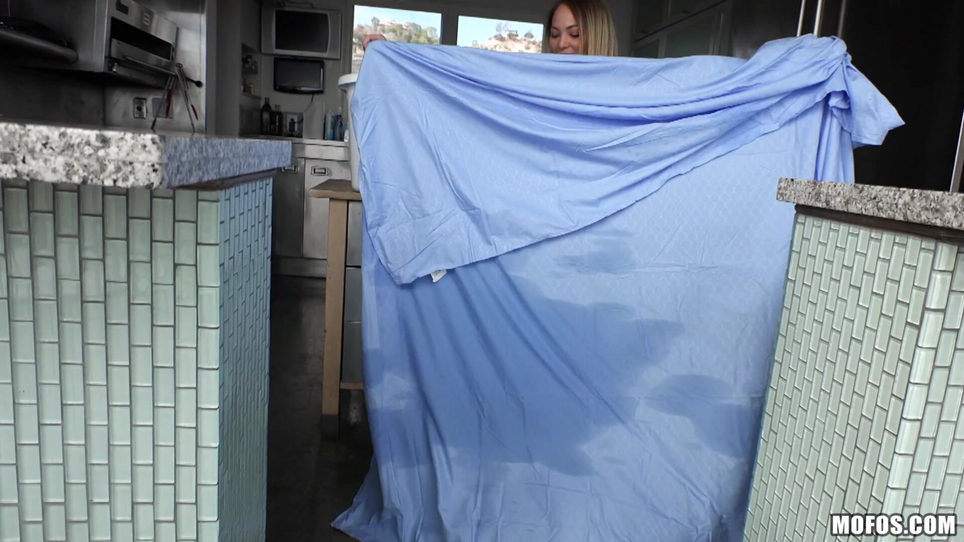 Squirting Babes in Couple's Threesome