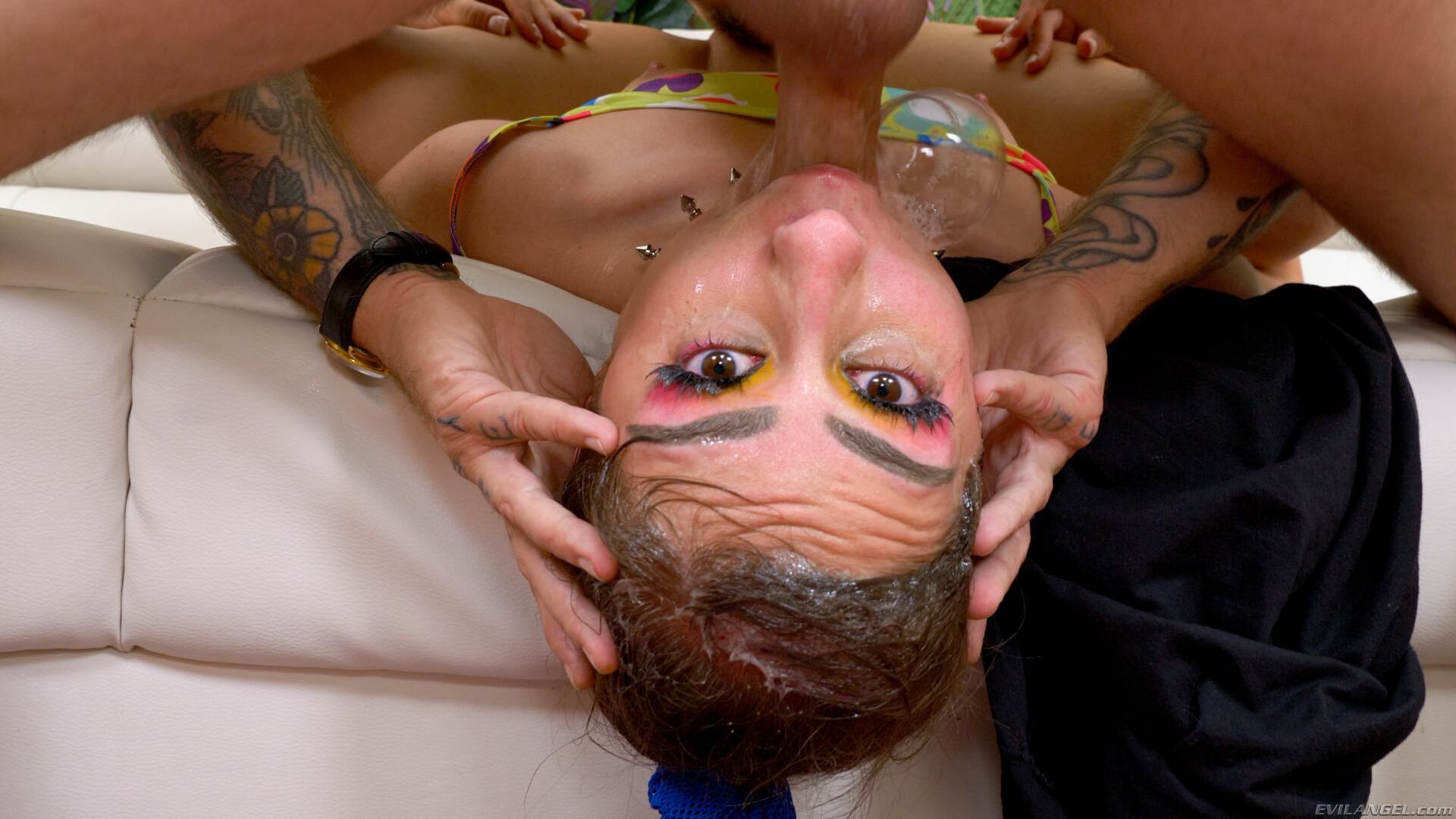 Tommy King: Deepthroat & Anal Service