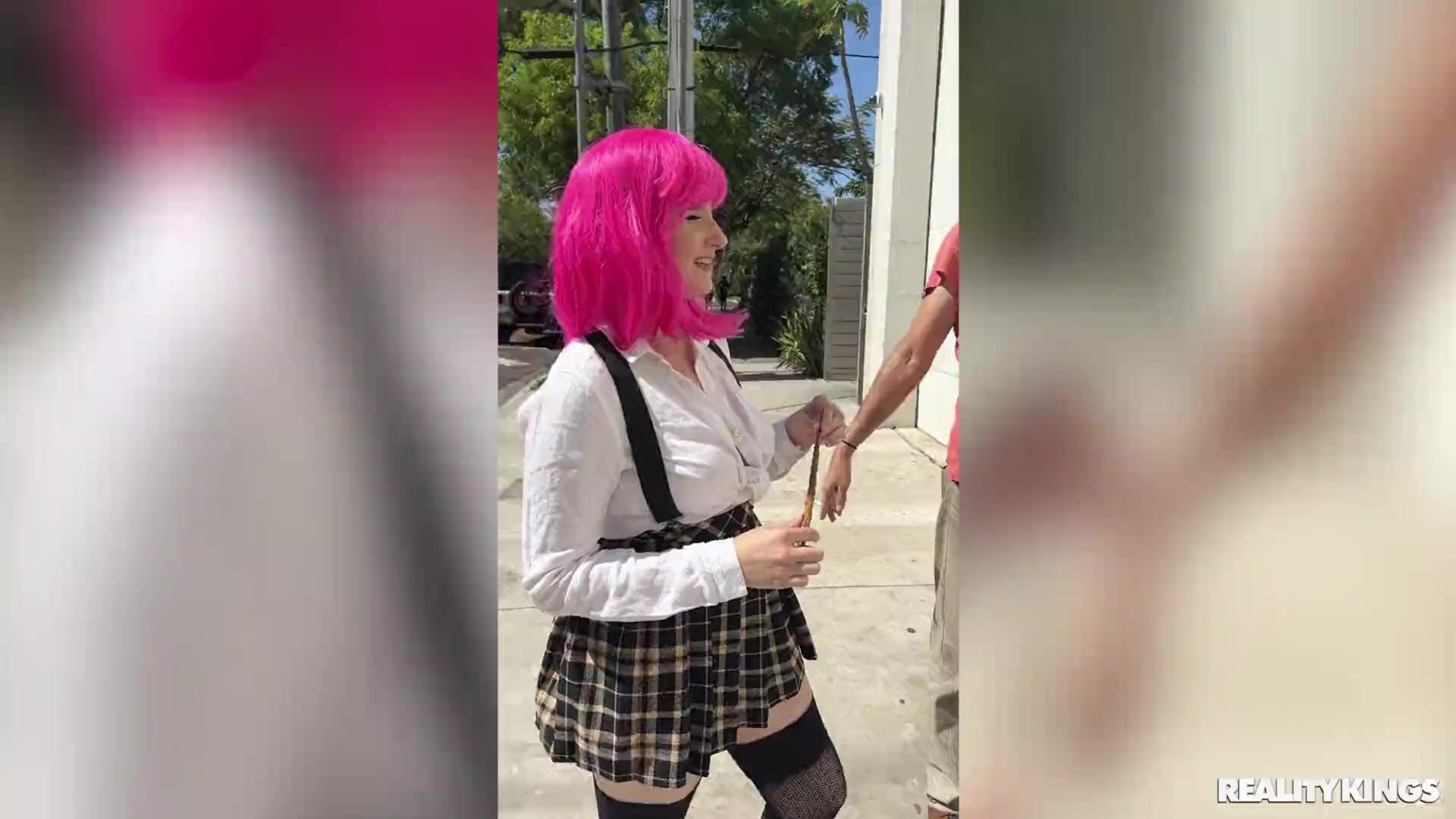 Who's The Sexier Cosplayer?