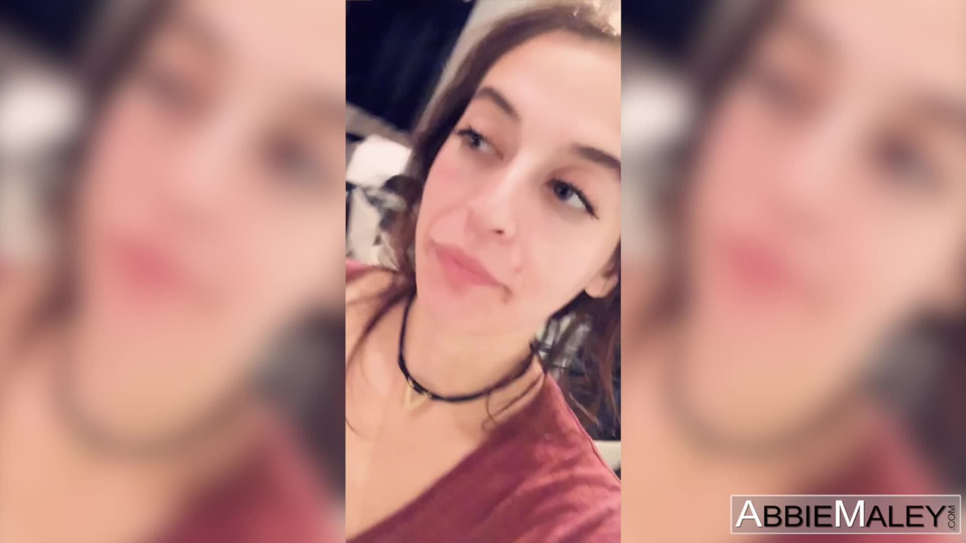 Abbie Maley and Riley Reid: Banana Sucking Sluts