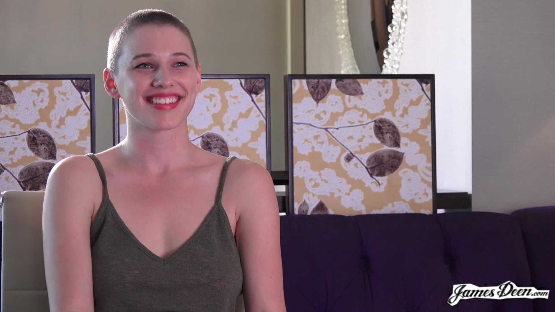 Riley Nixon Loves Getting Her Pussy Eaten