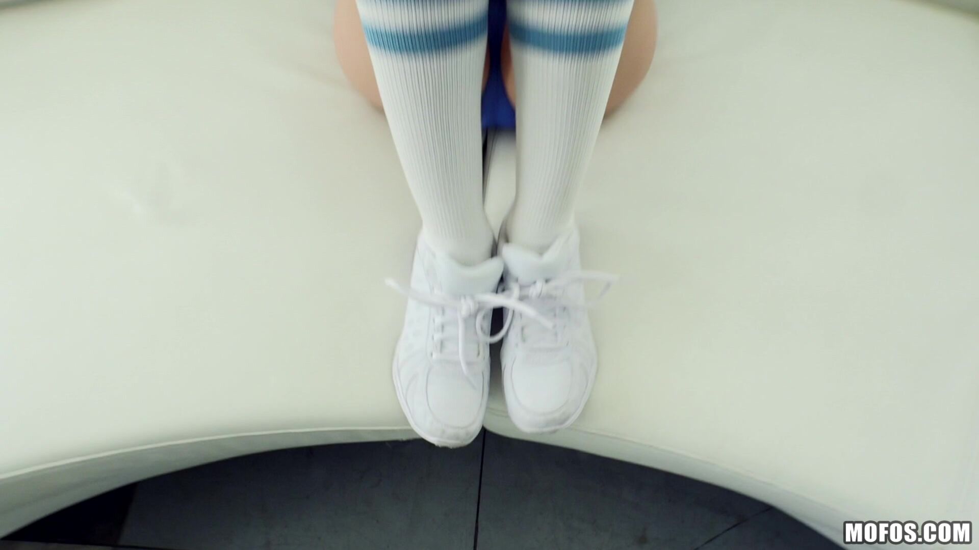 Riley Reid Gets Fucked Upside Down