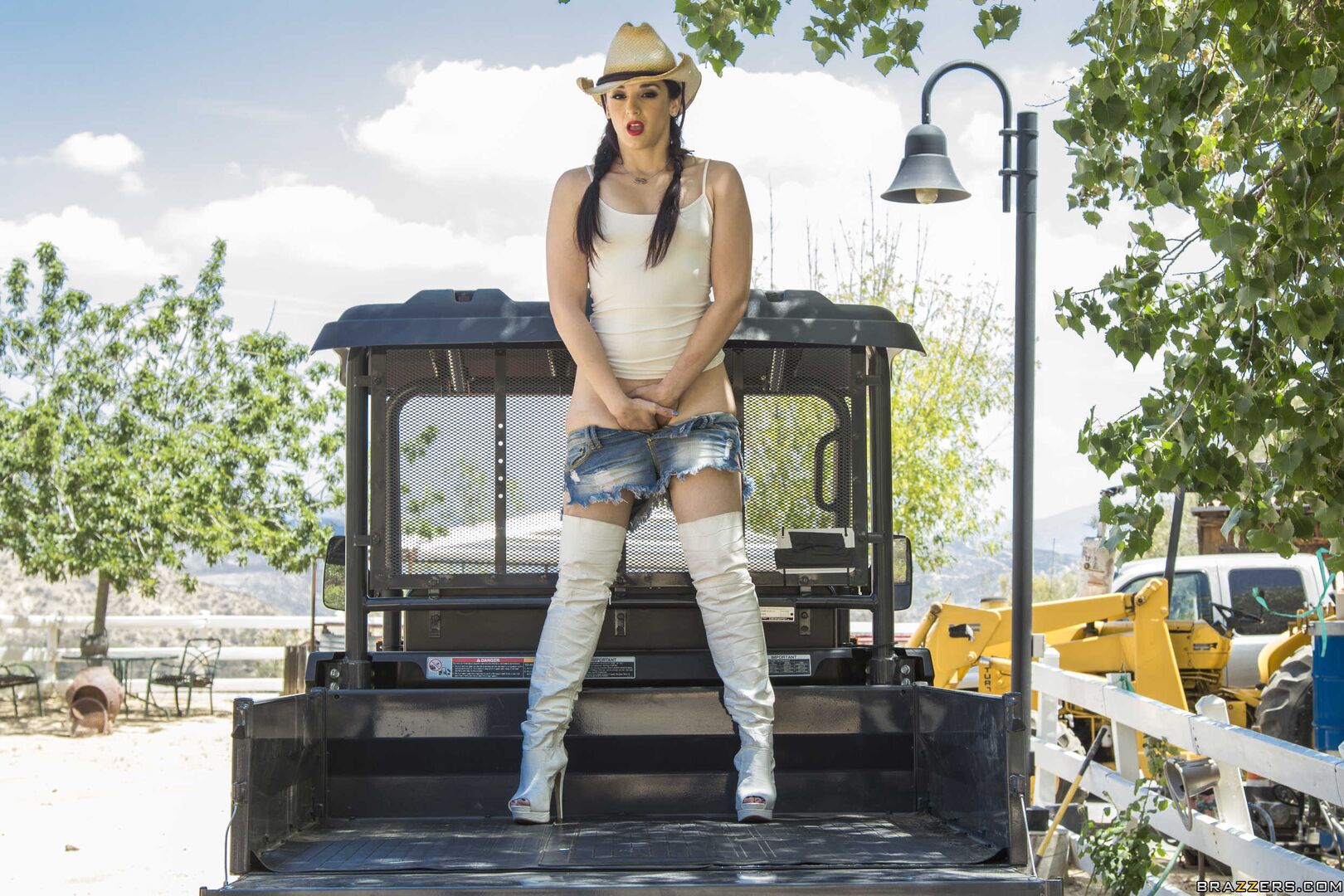 Yeehaw My Asshole