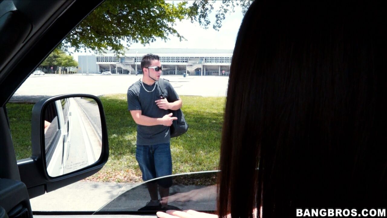 Duke Celeb Belle Knox Rides 4 Dicks