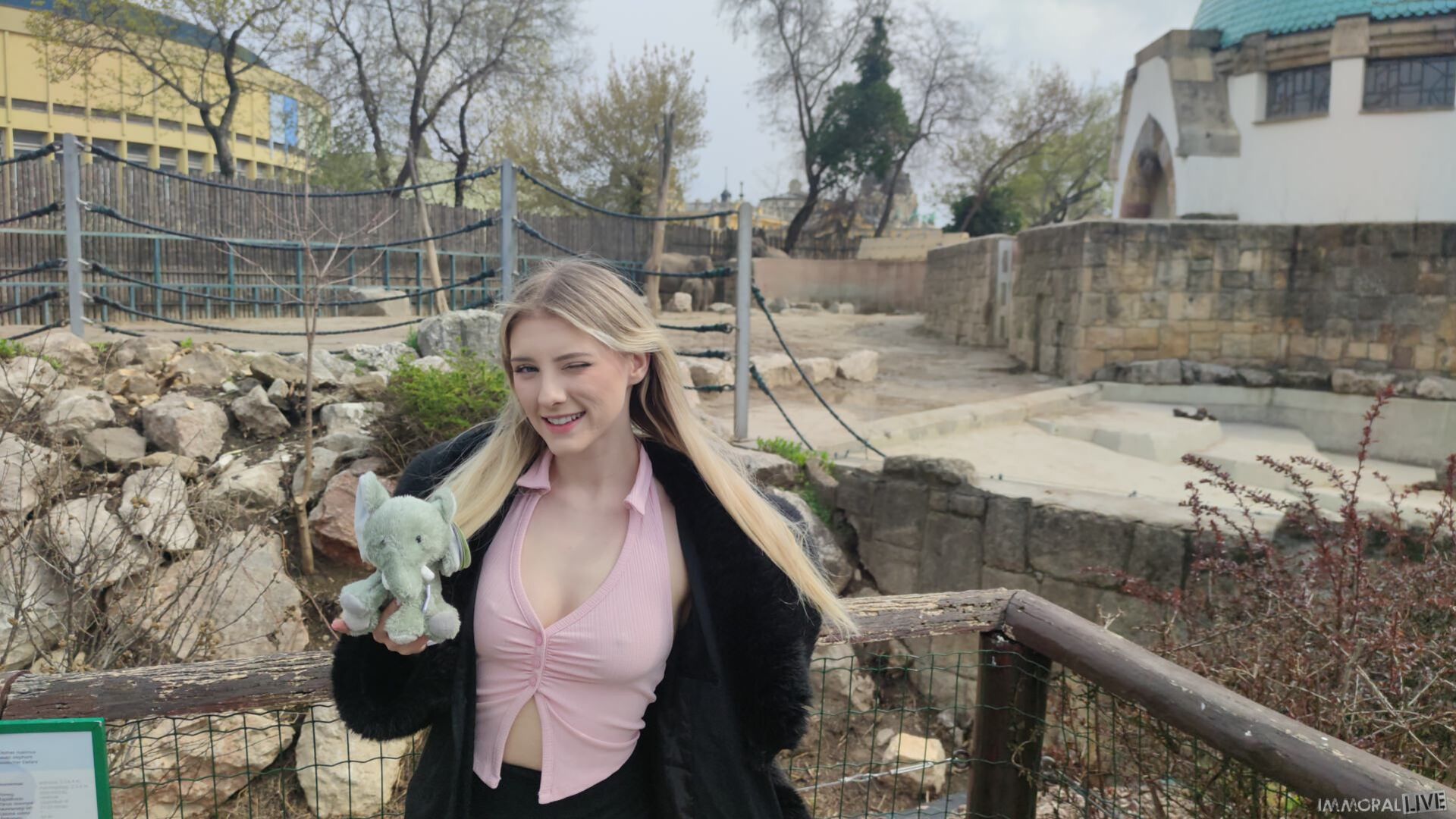 Monster Cock Makes Tiny Blonde Orgasm Non-Stop