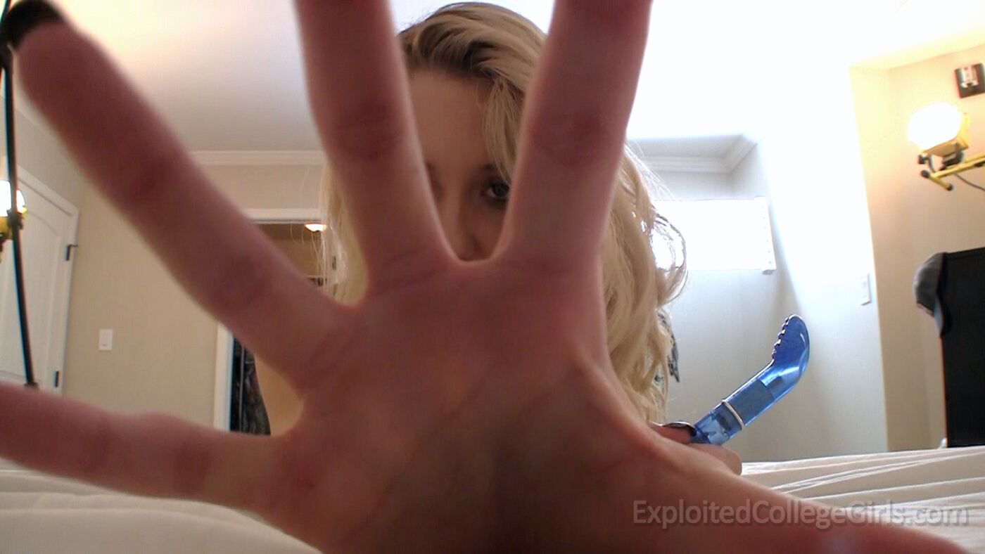 Amanda 012756