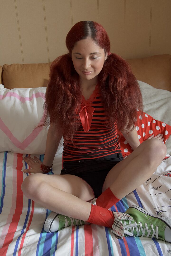 Morning Sex is the Best with Horny Teen Willow!