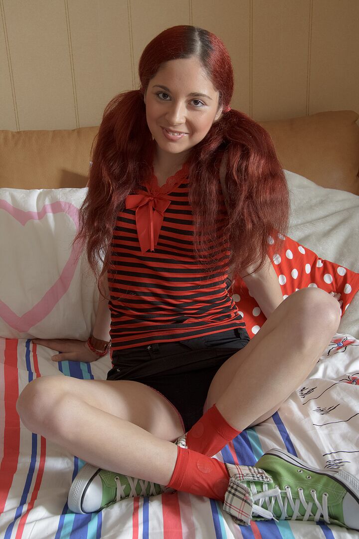 Morning Sex is the Best with Horny Teen Willow!
