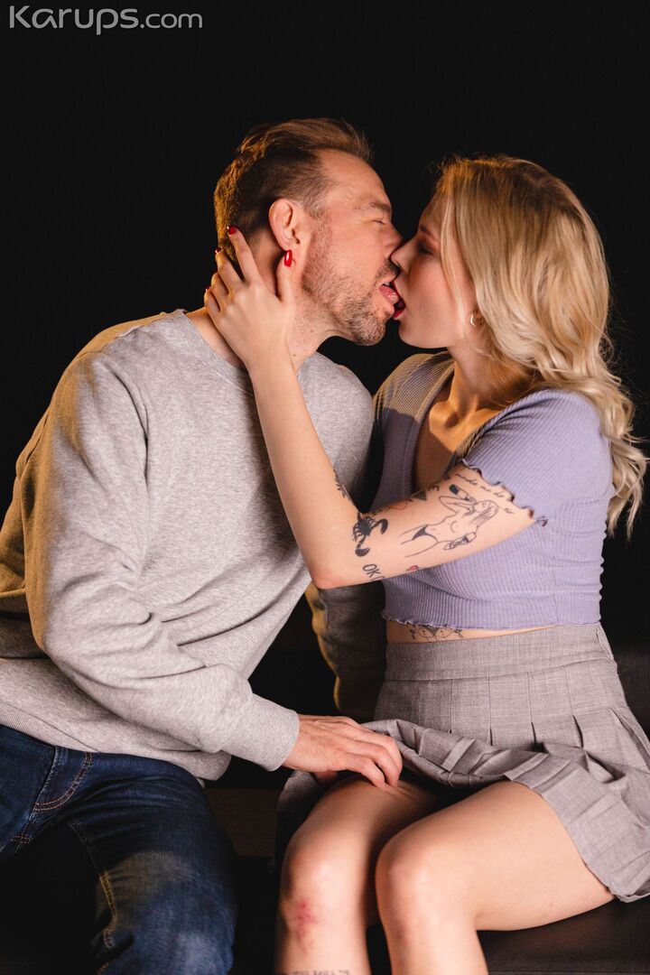 BREAKUP WITH BENEFITS