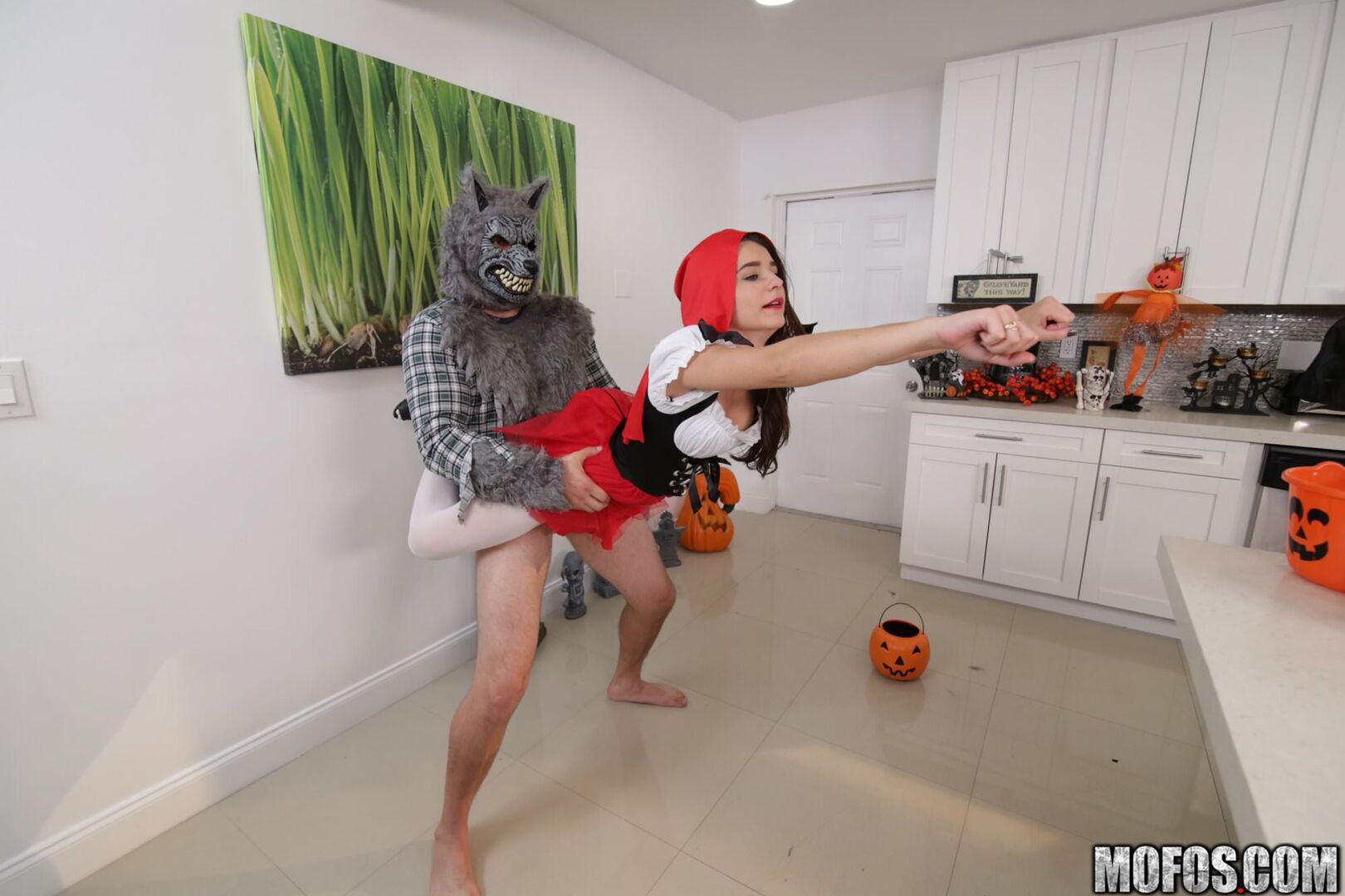 Brunette Spinner Fucks on Halloween