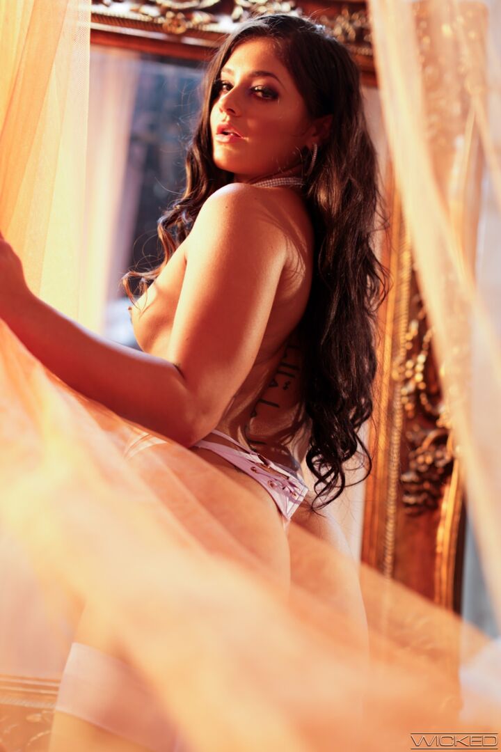 Vanity - Scene 4