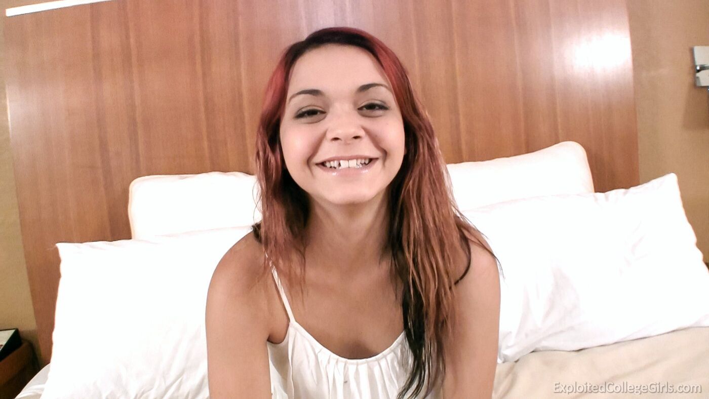 Roxi Anal 010838
