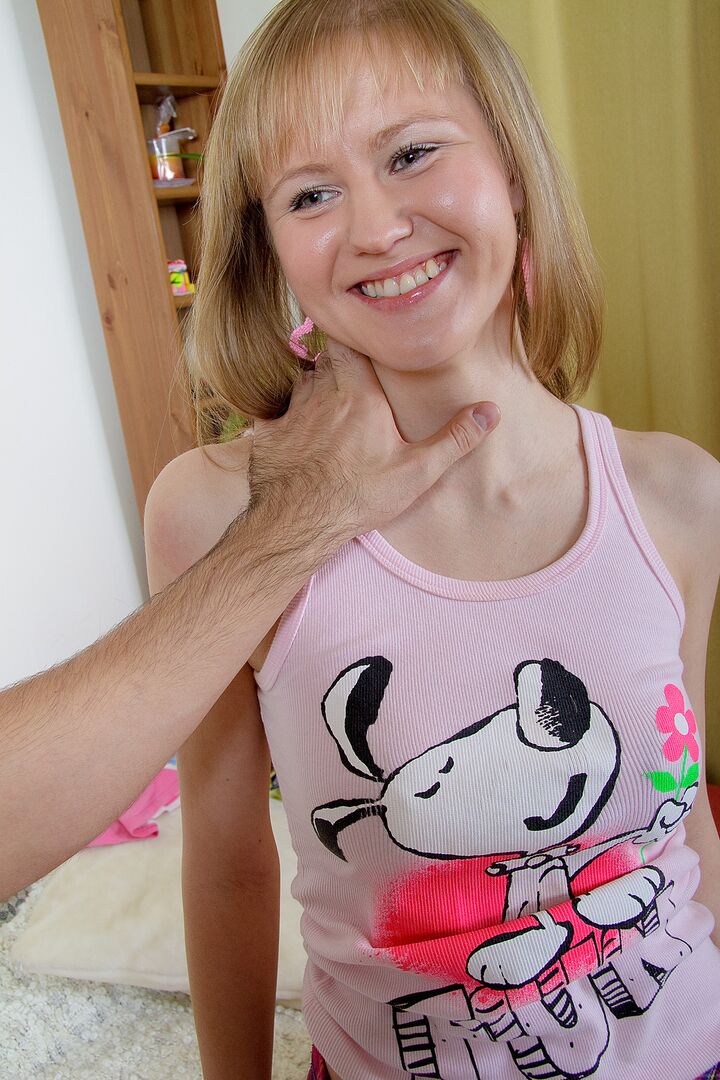 Teen in Adorable Panties Loves Her Ass Fingered