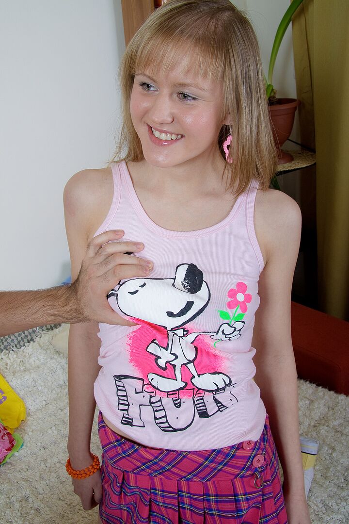Teen in Adorable Panties Loves Her Ass Fingered