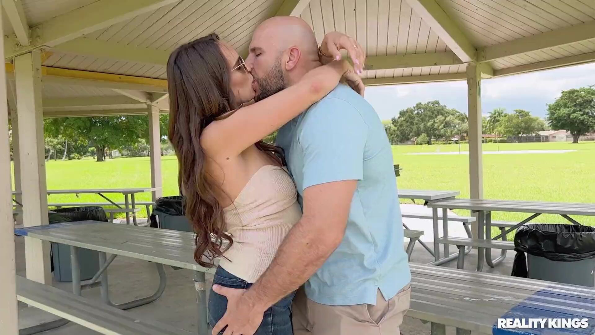 MILF Hunter - Divorcees Anonymous