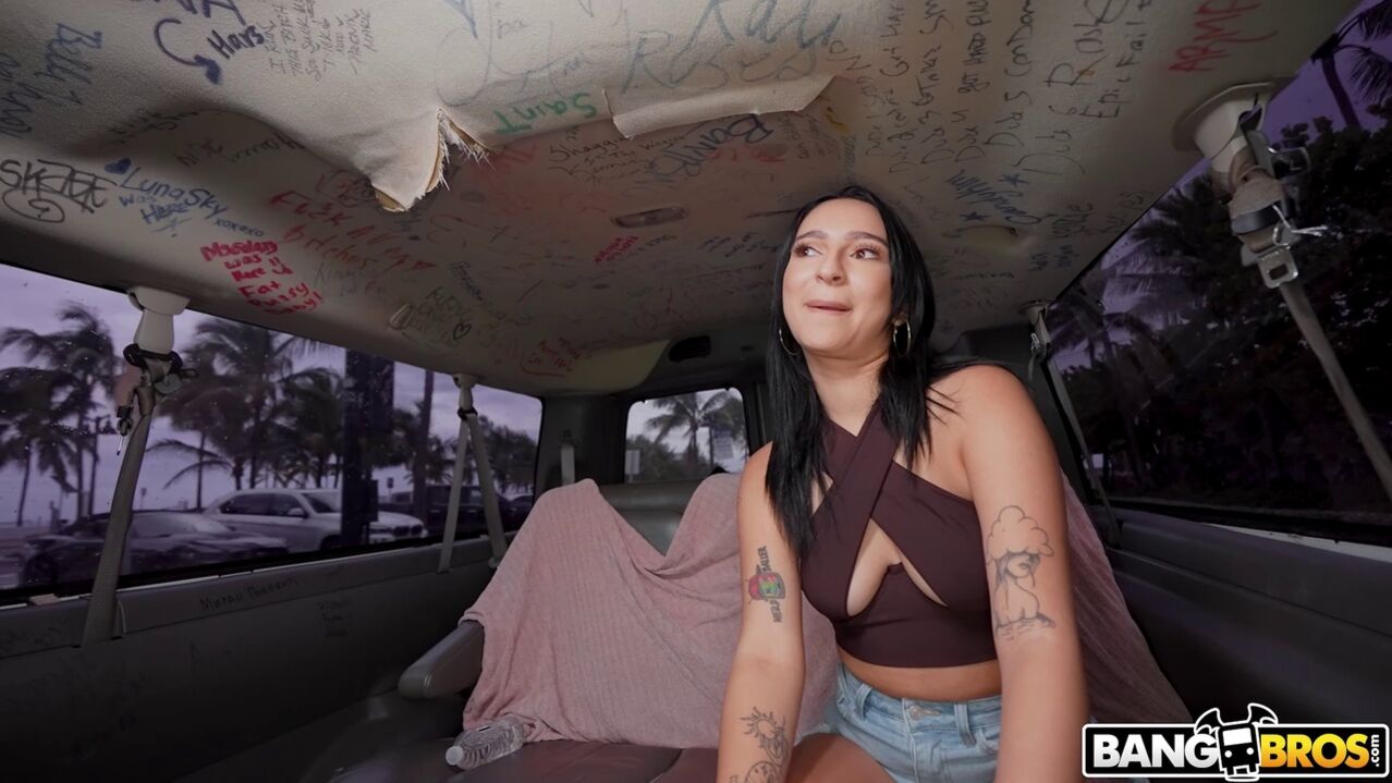 Penis Icing On Her Pussy