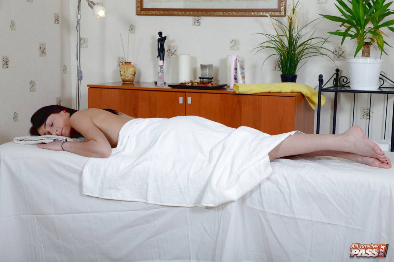 Teen gets frisky with masseur