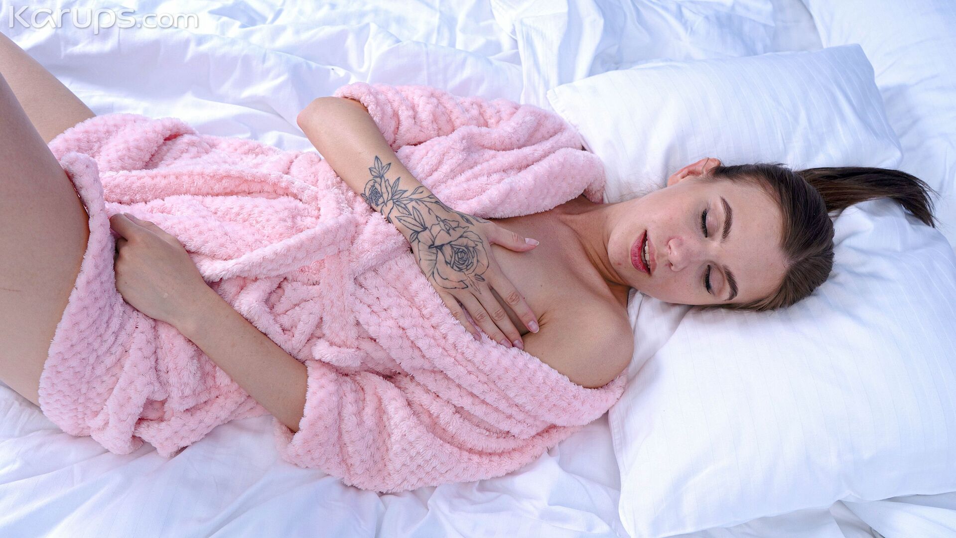 DINA DISROBES