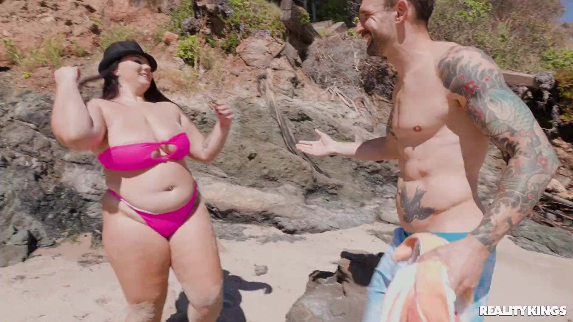 Beach Days (And Beach Fucks!)