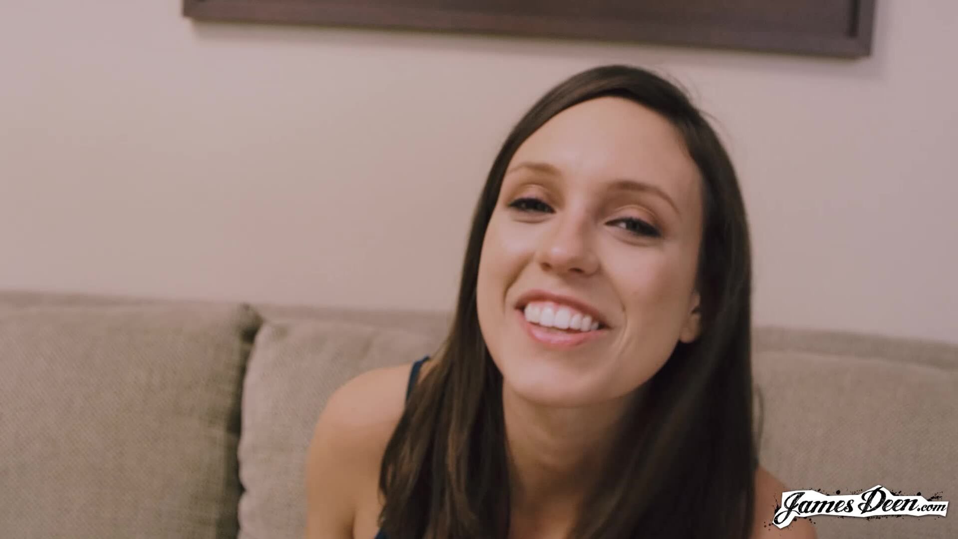 Jade Nile Has Quantum Pussy