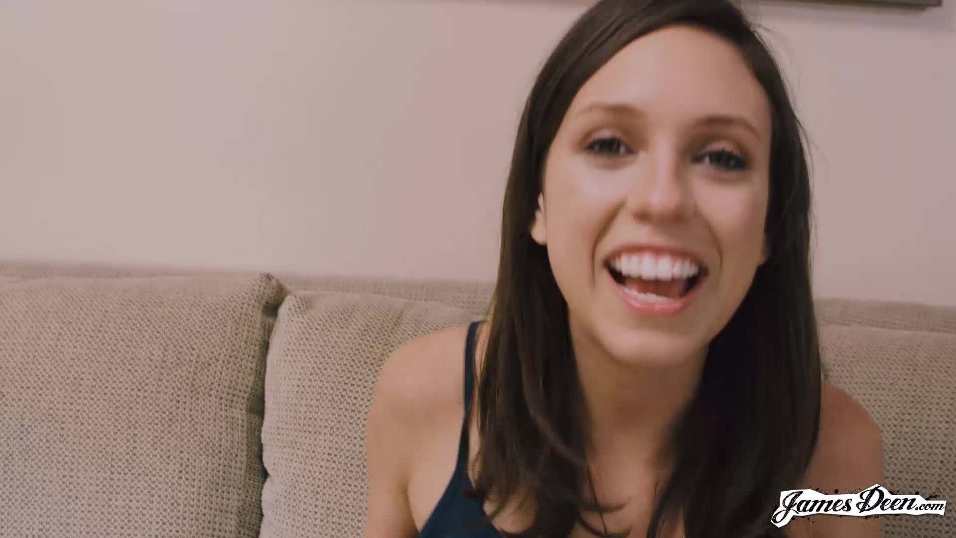 Jade Nile Has Quantum Pussy