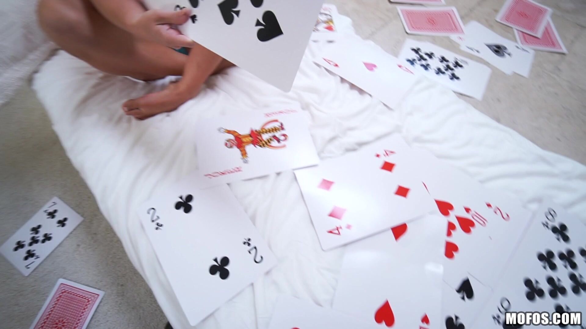 Athletic Spinner Deepthroats Cock