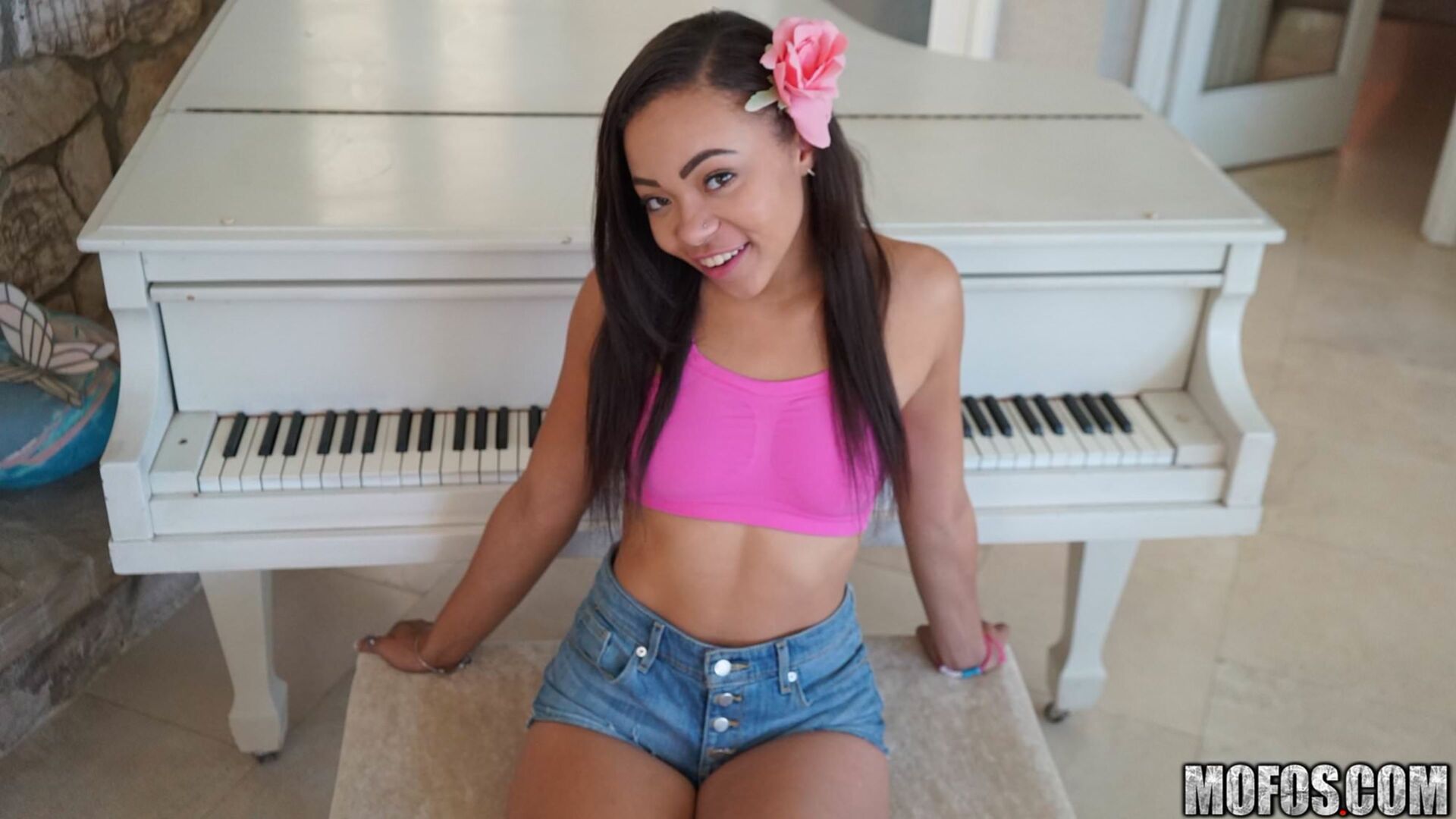 Giggly Latina in Piledriver