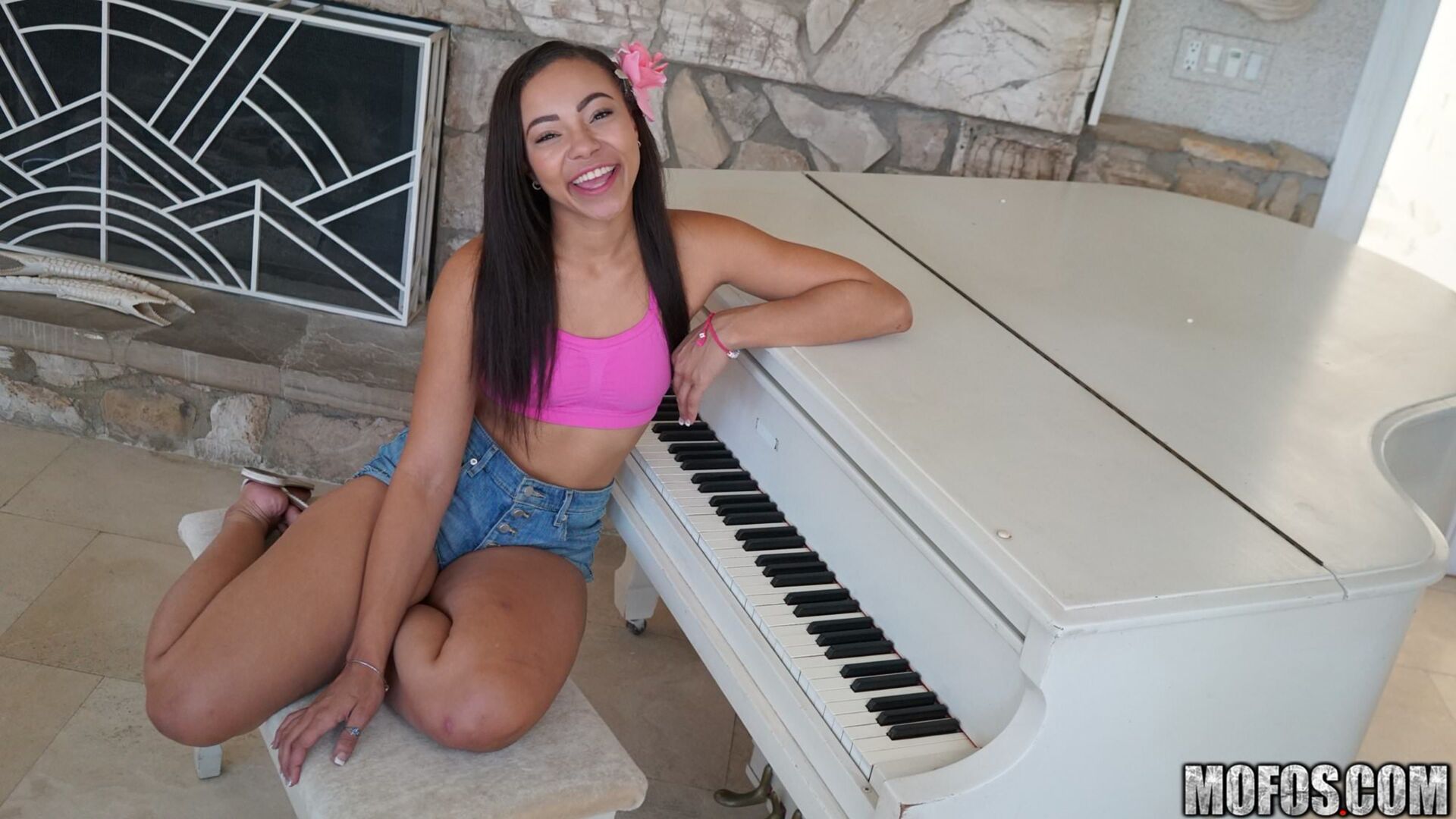 Giggly Latina in Piledriver
